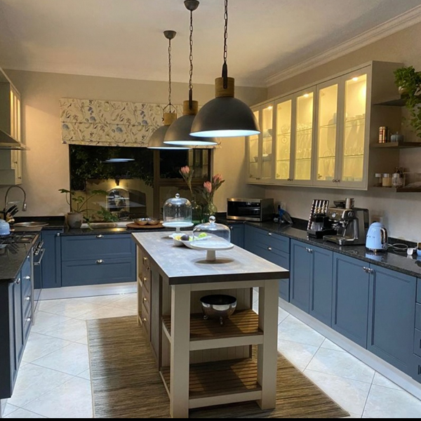 SB Custom Kitchen Facelift Meyersdal