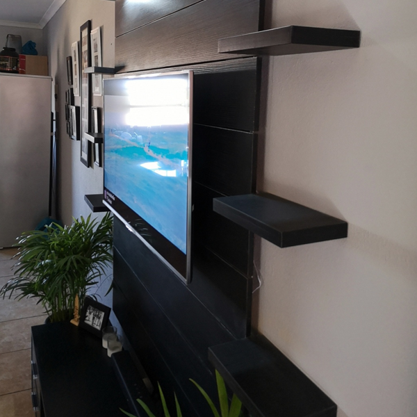 SB Custom BIC Best Built in Cupboard Company in Boksburg